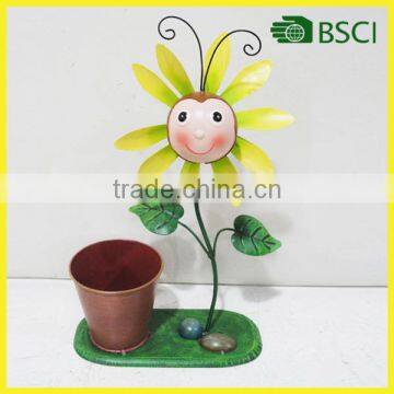 Metal bee windmill cheap garden flower pot