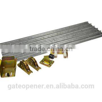 Sliding Gate Use Tracks And Wheels Installed On The Concrete Floor photo-2