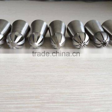 2016 Wholesale Baking DIY Tools Russian Cake Decorating Piping Nozzles photo-2