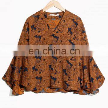 OEM/ODM Design Retro Style Clothing V-neckline Women Top Jacquard Flounce Top (16112203) photo-4