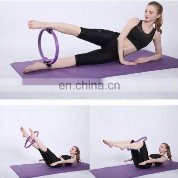 Тренировки по фитнесу. Продукт студии по балансировке тела Balanced Body Studio Pilates высокого качества. Магнитное пилатесовое кольцо для йоги с двойным рукояткой Dual Grip Yoga Magic Pilates Ring photo-2