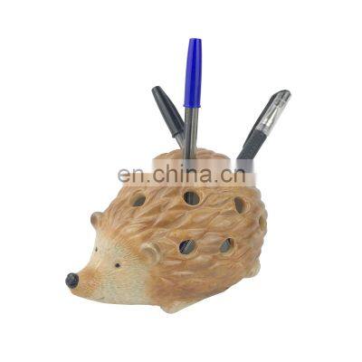 new factory funny custom cute animal hedgehog shape ceramic pen pencil holder