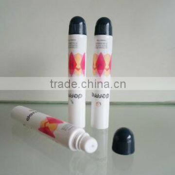 15g Lip Balm Comtainer Plastic Tube for Cosmetic Packaging With Round Screw Cap photo-2