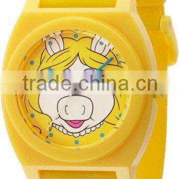 Fashion Cute Animal Yellow Ms Piggy Plastic Kids Watches