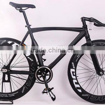 26 Inch Fixie Bike / Single Speed Fixie Bicycle / Aluminum Alloy Muscular Bike Frames