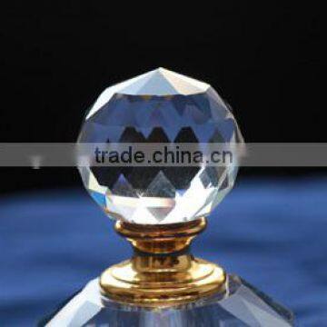 Crystal Perfume Bottle Human Body Essential Oil Bottles for Sale photo-2