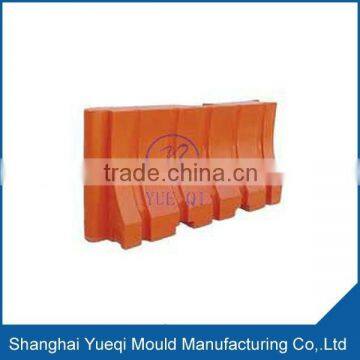 Customize Plastic Rotational Moulding Water Filled Traffic Barrier