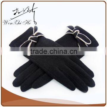 Best Quality 100% Wool Mittens With Bowknot