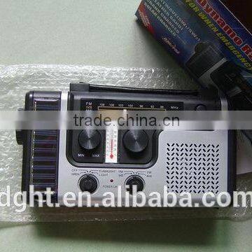 Hot Selling Solar Mobile Flashlight LED Solar Charge Radio photo-4