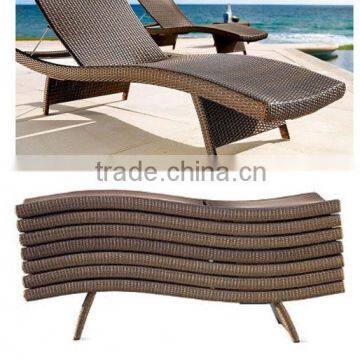 Online hot selling sunbed outdoor furniture rattan wicker sunbed chaise lounger