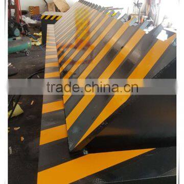 High Qaulity Prison Hydraulic Road Blocker Machine With Spike Tyre Damage for Prison Access