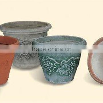 Archaize box ( plastic flower pot )