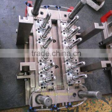 Hot runner PET mould
