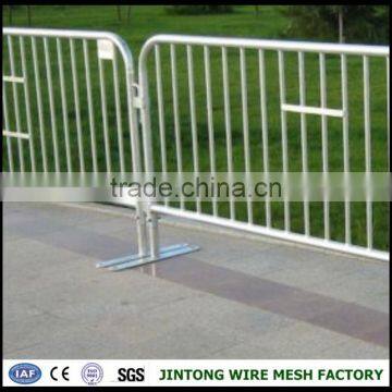 removable traffic barrier fence heavy duty crowd barricade