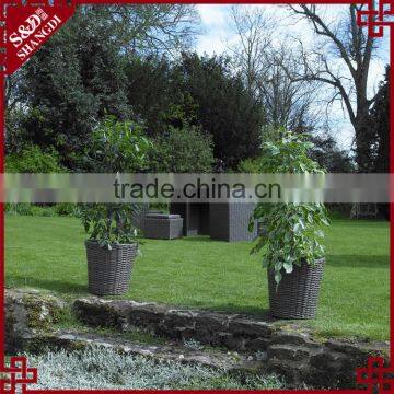 S&D Cheap& High Quality New Style PE Blow Molding Round Grey Wicker Laxury Rattan Plastic Flower Pot / Planter photo-4