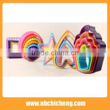 2015 News Color Cute Shape Plastic Cake Mould photo-2