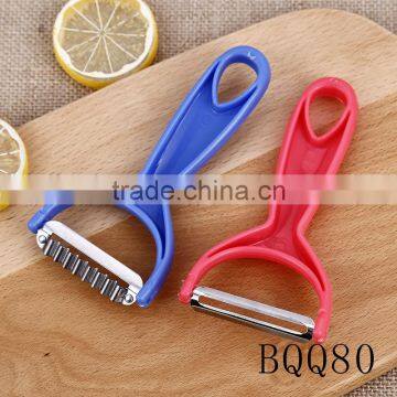 Factory Wholesale Colorful PP Handle Stainless Steel Wave Blade Multifunctional Peeler