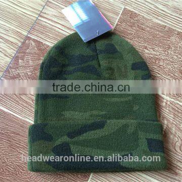 Custom Fashion Cheap Camouflage Knitted Hats With 3D Embroidery photo-5