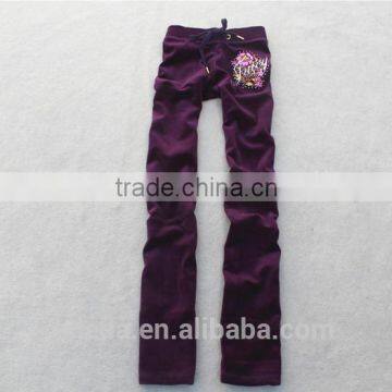 2016 New Designs Cheap Embroidery Sport Two-piece Suit Woman photo-4