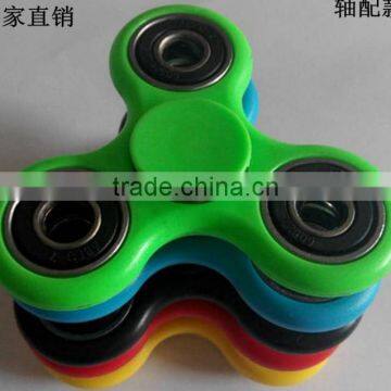 Glowing Fingertips Gyro LED Flash Decompression Bursts Glittering Three Leaf Gyro EDC Toys Variety of Wholesale photo-3