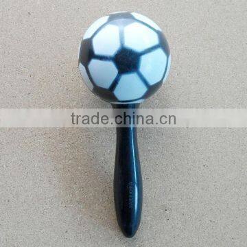 Toy noise maker