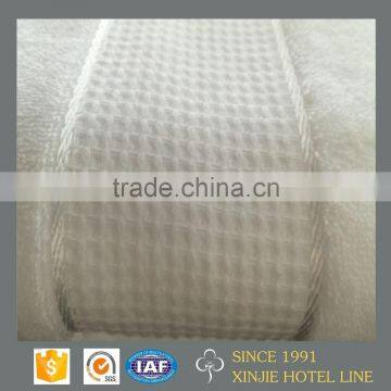 Luxury Combed White Dobby Towels With Customized Logo photo-2