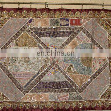 Wholesale manufacturer customized Old Sari Patchwork Tapestry Wall Hangings Runner