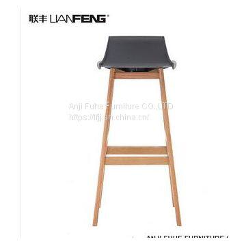 Good Quality High PP Plastic Bar Stool Public Chair With Wooden Legs