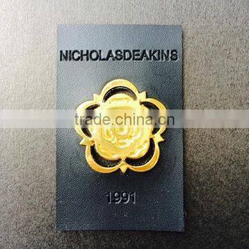 Custom 2-in-1 OEM Handbag Brand Logo Metal Badge photo-3