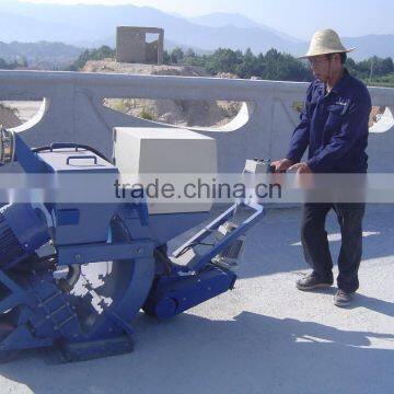 CE ROPW Series Sandblaster, Portable Sand Blasting Machine With a Self Sand Recovery System photo-3