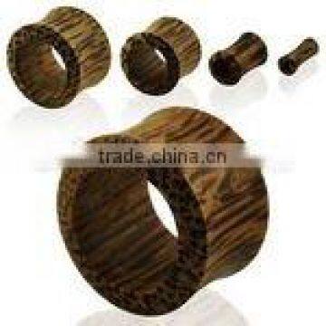 Double flared coconut wood flesh tunnel plug