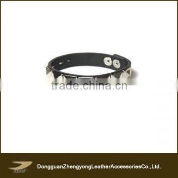 fashion leather bracelets wholesale bracelets with studs