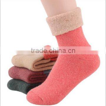 Custom 2016 Latest design beautiful towel socks for girls