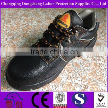 New Light Protective Steel toe safety footwear for workman