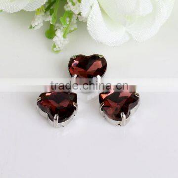 bling bling sew on burgundy color crystal heart shaped strass with metal claw for fashion clothing decoration