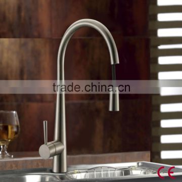 Pull Down Single Handle Brass CE Kitchen Tap