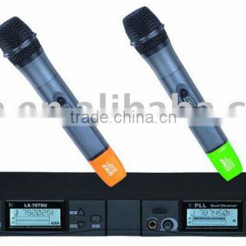 E7070U Professional UHF wireless microphone system