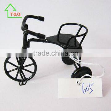 1:12 Doll's House Dollhouse Miniature White Metal Wire Cycling Bicycle Wheels photo-3