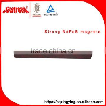 Quality Soild Wood Magnetic Knife Rack With Food-safe Painting photo-2