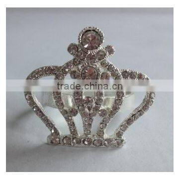 crown shaped metal alloy napkin ring