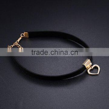 Gothic Choker Necklace For Women Hollow Heart Pendant With Smooth Flannel photo-3