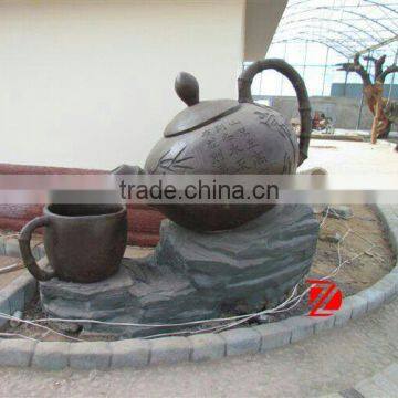 Large size bronze kettle with cup statue for garden decoration