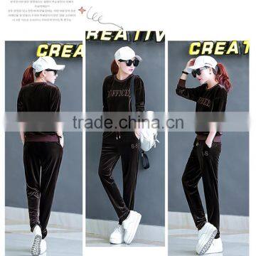 Wholesale Soft Touch Crewneck Tracksuit Custom Design Velvet Tracksuits for Women photo-2