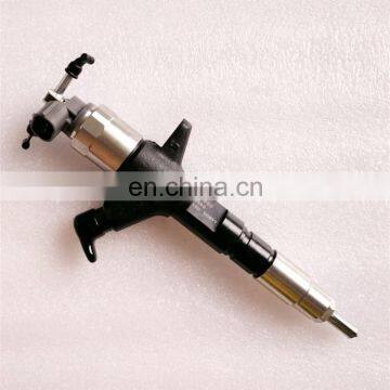 Diesel engine common rail fuel injector 095000-5550