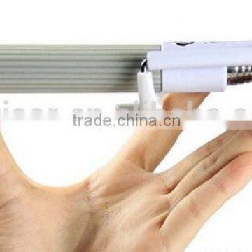 China Hotsell Wire Controlled Selfie Stick photo-5