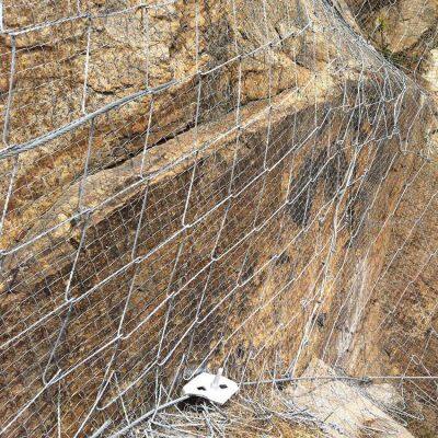 Weatherproof Rockfall Barrier Spiral Wire Rope Net 3.5m Width for High-Altitude Slope Protection