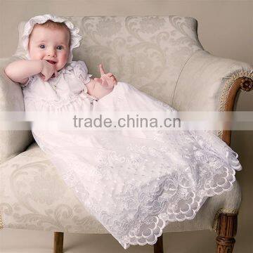 NEW ARRIVAL floral embroidered lace and pearl buttons christening gowns for girls                        
                                                Quality Choice