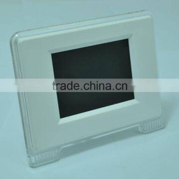 Hot Sale Mini Digital Photo Frame 2.4 inch LCD Display with Gift Box Packing