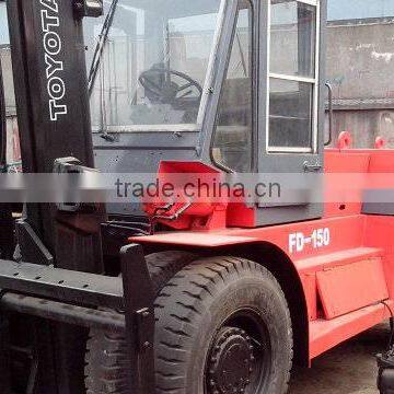 used Toyota FD150 diesel forklift truck original from Japan best price offered in SHANGHAI ,CHINA