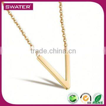 Alibaba Best Selling Letter V Gold Shield Necklace